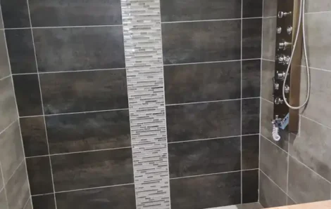 Pose porte douche Paris